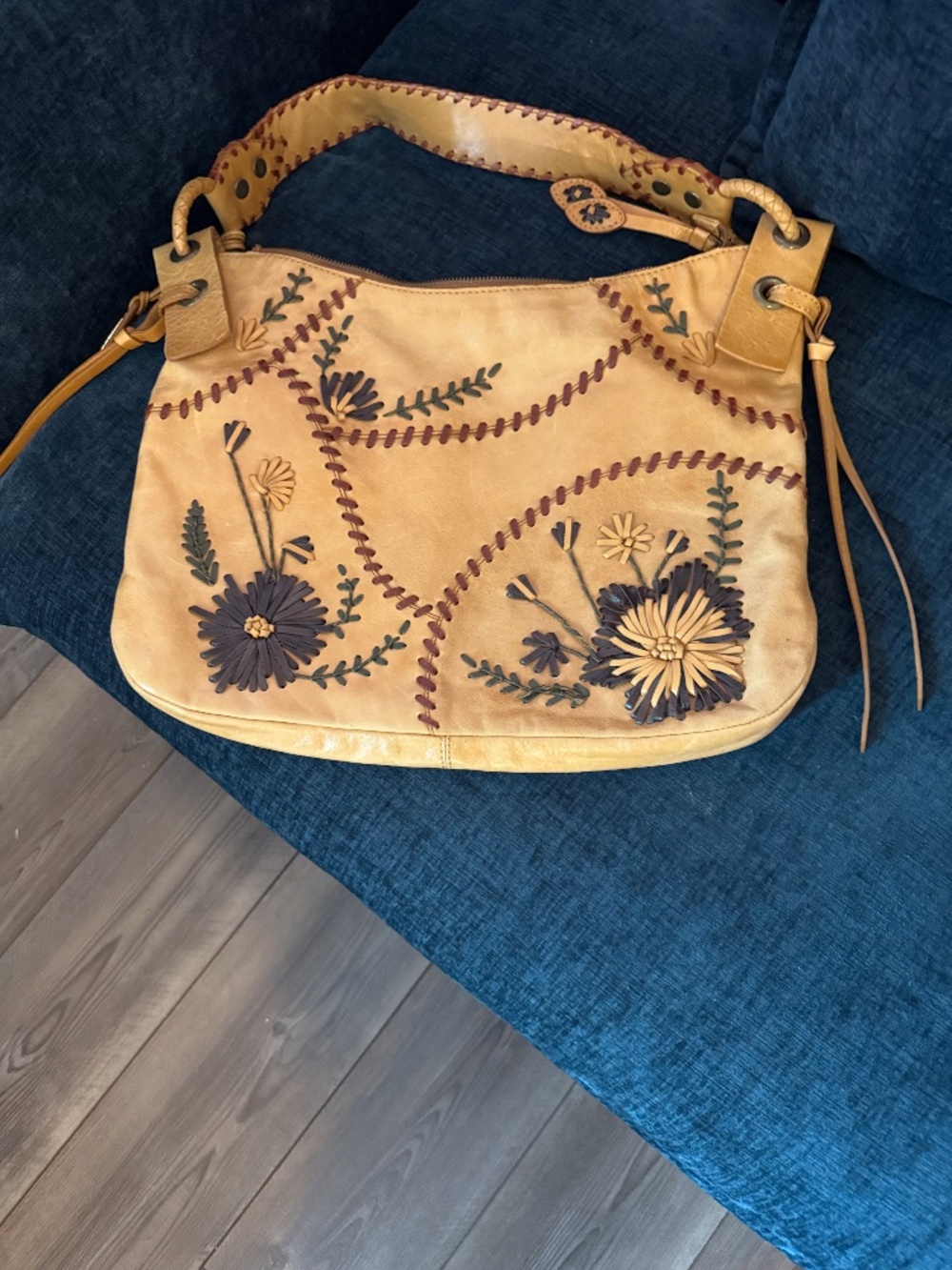 Isabella Fiore leather embroidered purse